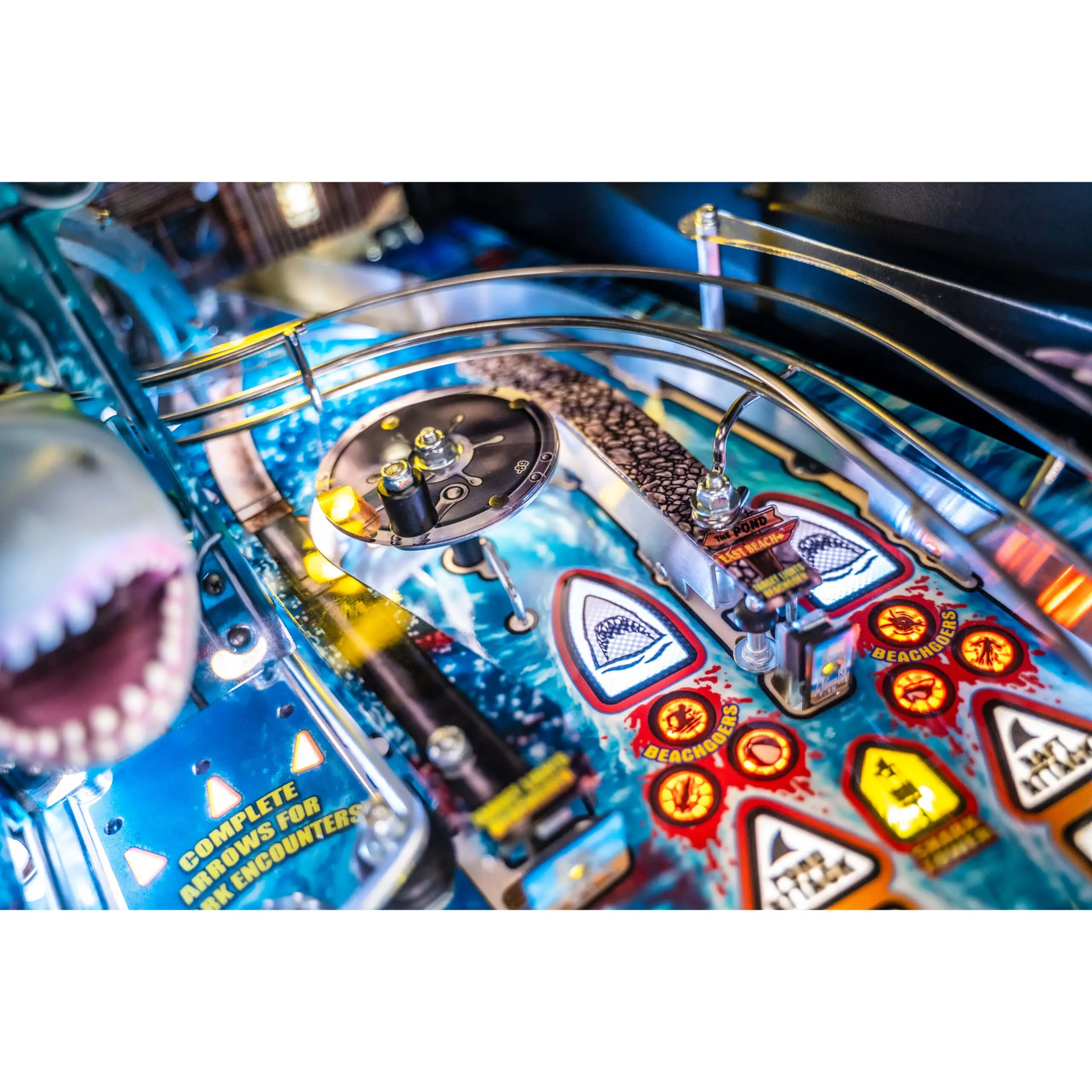 Jaws Pro Pinball Machine - Image 9