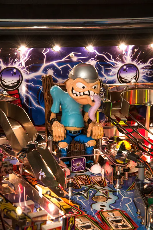 Metallica Pro Pinball Machine - Image 4