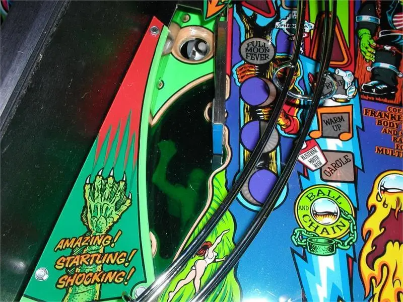 Monster Bash Pinball Machine - Image 7